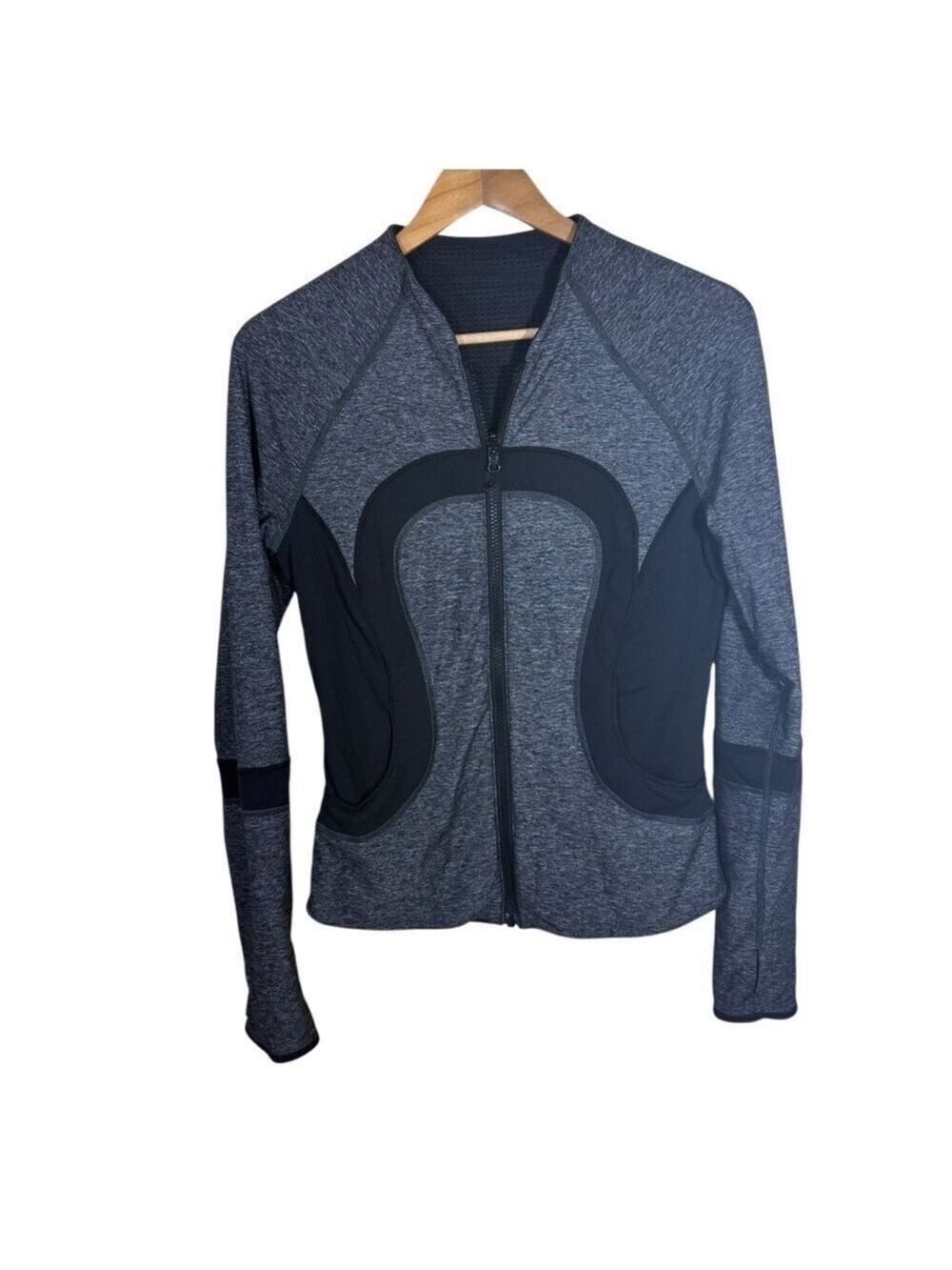 Lululemon Find Your Bliss Heathered Black/Black Reversible Jacket Sz8